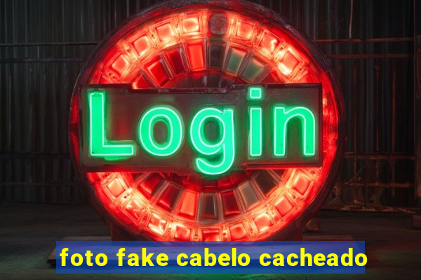 foto fake cabelo cacheado